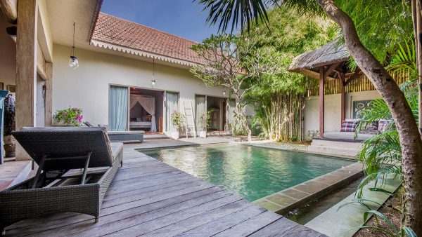 best beach villas seminyak - villa zenitude