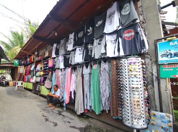 shopping in Seminyak