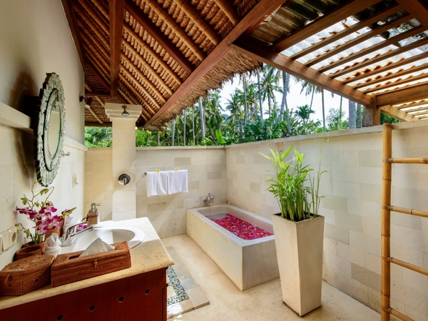 Bali Family Villas - Villa Gils - Bathroom