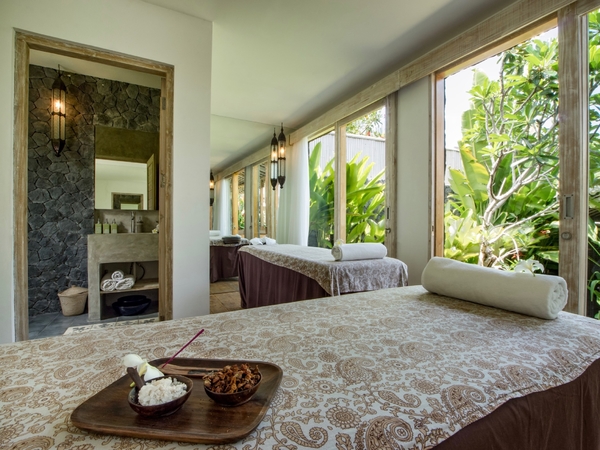 Bali Family Villas - Villa Mannao - massage room
