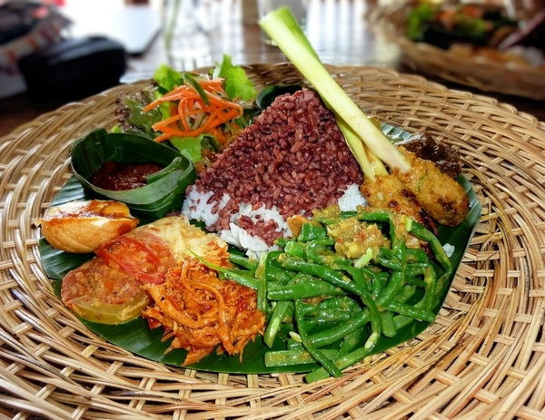 trying indonesian food is a must