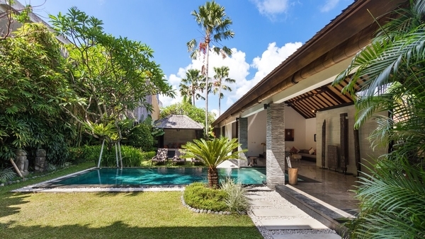 affordable villas in seminyak