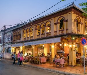 restaurant building 