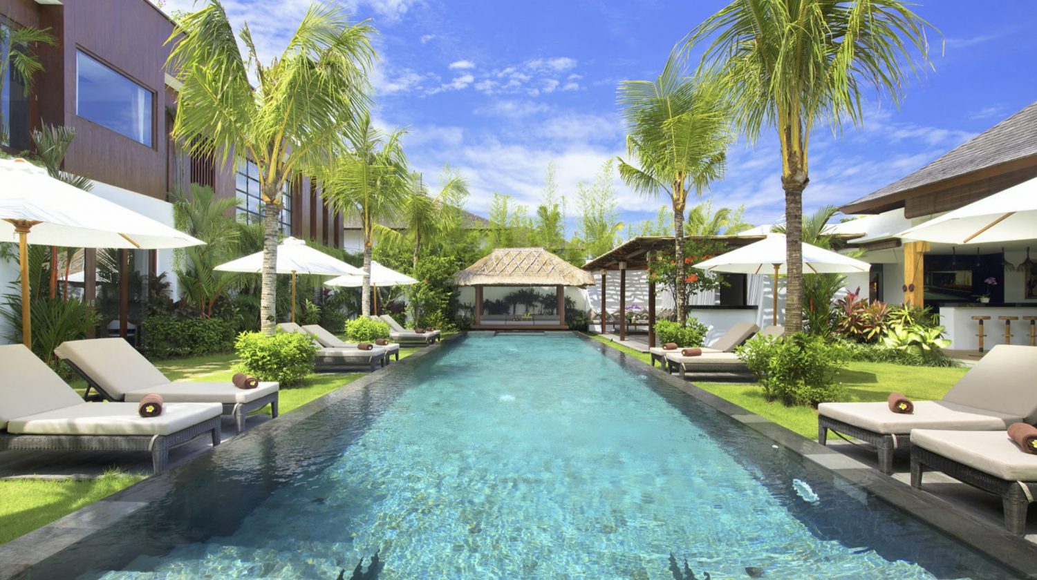 Villa Anam pool area