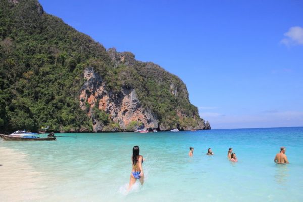 Koh Phi Phi. Photo credit: Max Pfandl on Flickr