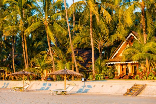 Where to stay in Myanmar with kids