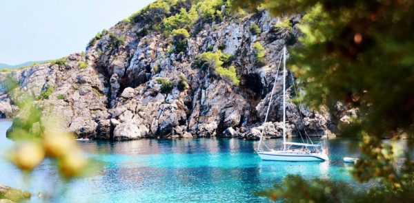 how to get around ibiza
