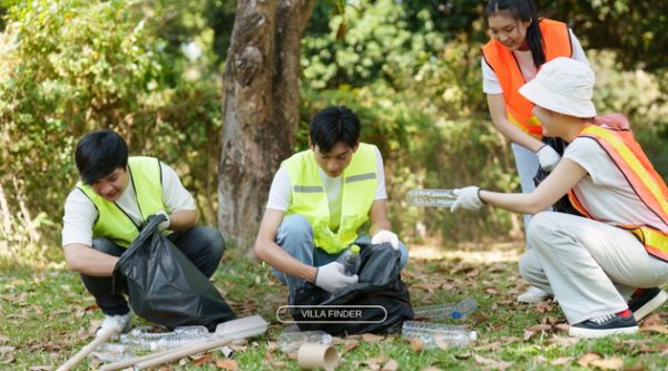 Working on cleanup campaigns with community