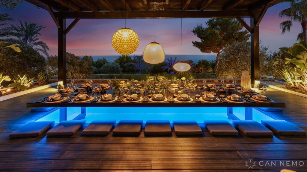 Villa Can Nemo dining area