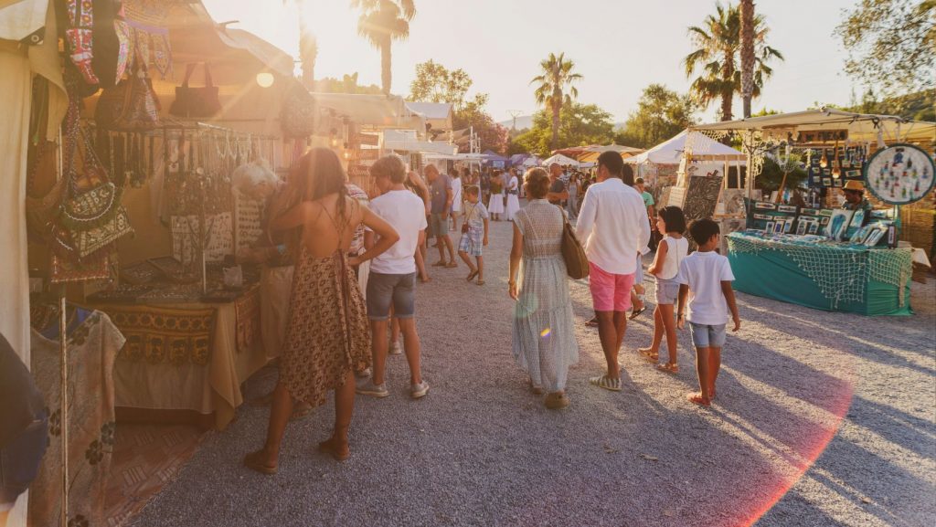 hippy markets in ibiza - las dalias