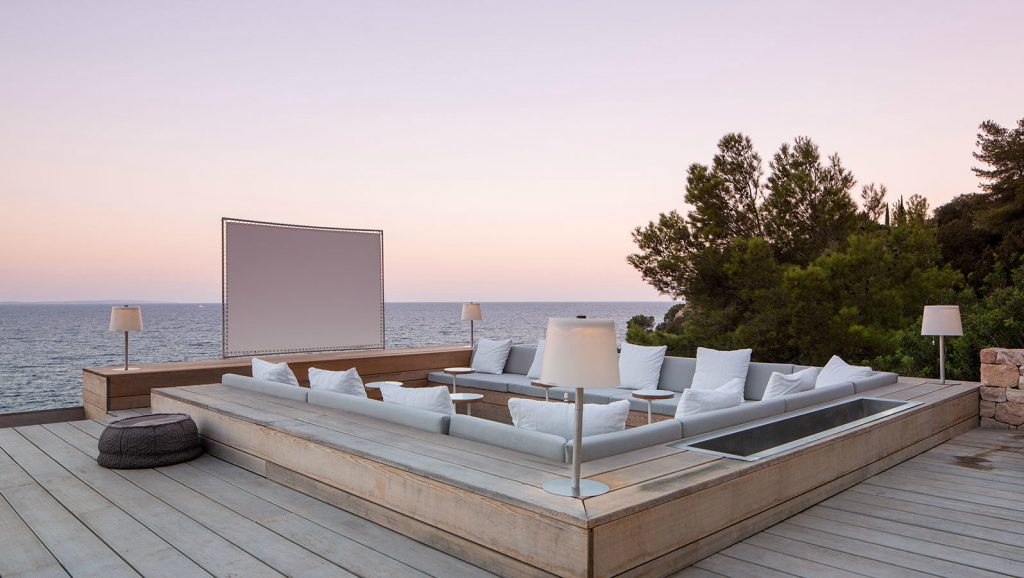 Villa Atlantis Outdoor Cinema