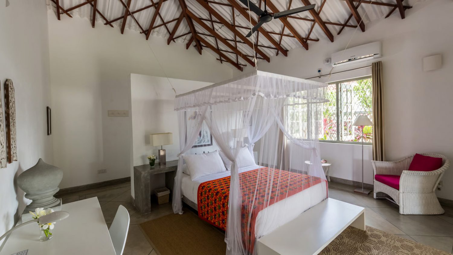 kurumba-house-bedroom