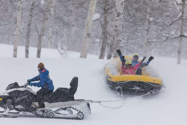 snow rafting in niseko