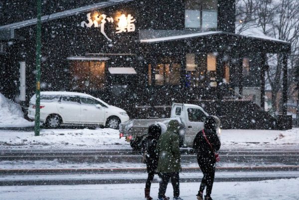 tourists in niseko