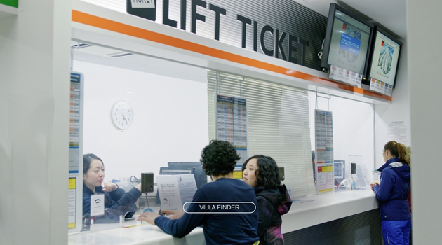 Buying Gondola Ticket in Niseko