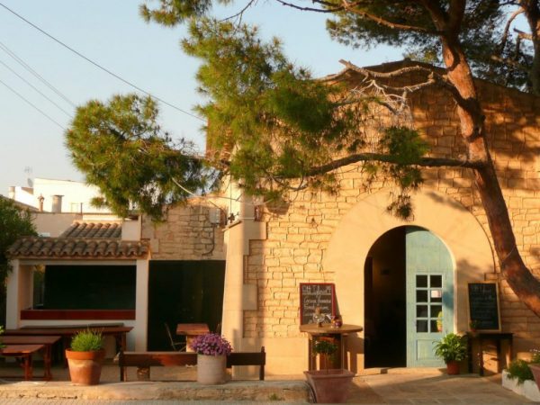French restaurants in Mallorca