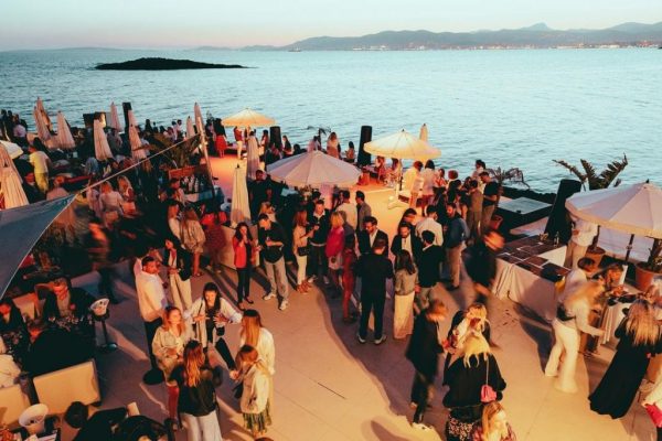 looking for a beach club with 180 degrees ocean views? Purobeach is the place to go.