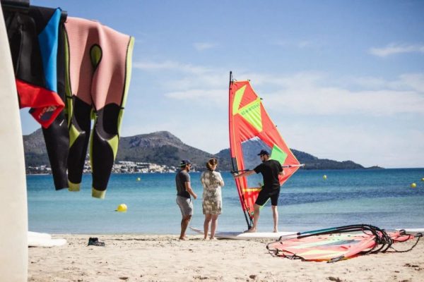 windsurfing in majorca