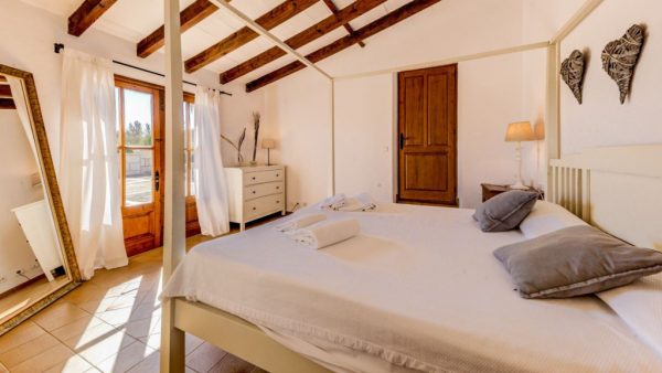 Marina Cabanellas bedroom