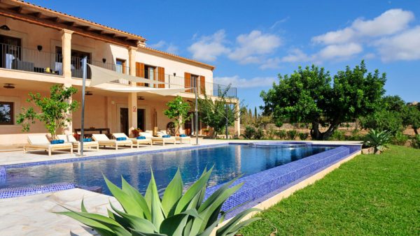 Private swimming pool