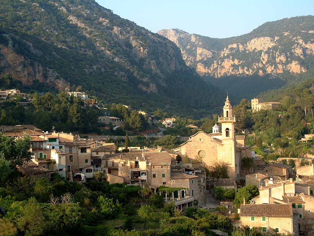 Best places to stay Mallorca: Valldemossa