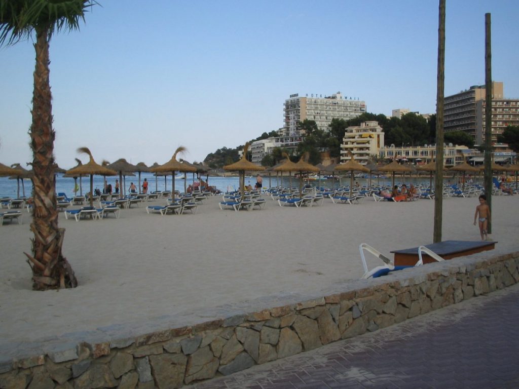 Palma Nova Beach