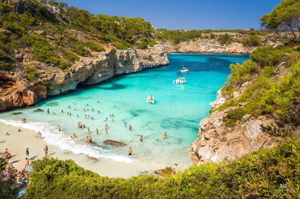 Calo des Moro Beach