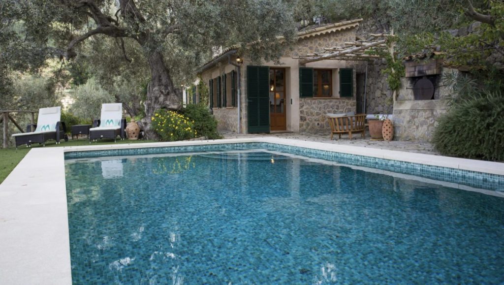 Villa S'Olivaret pool