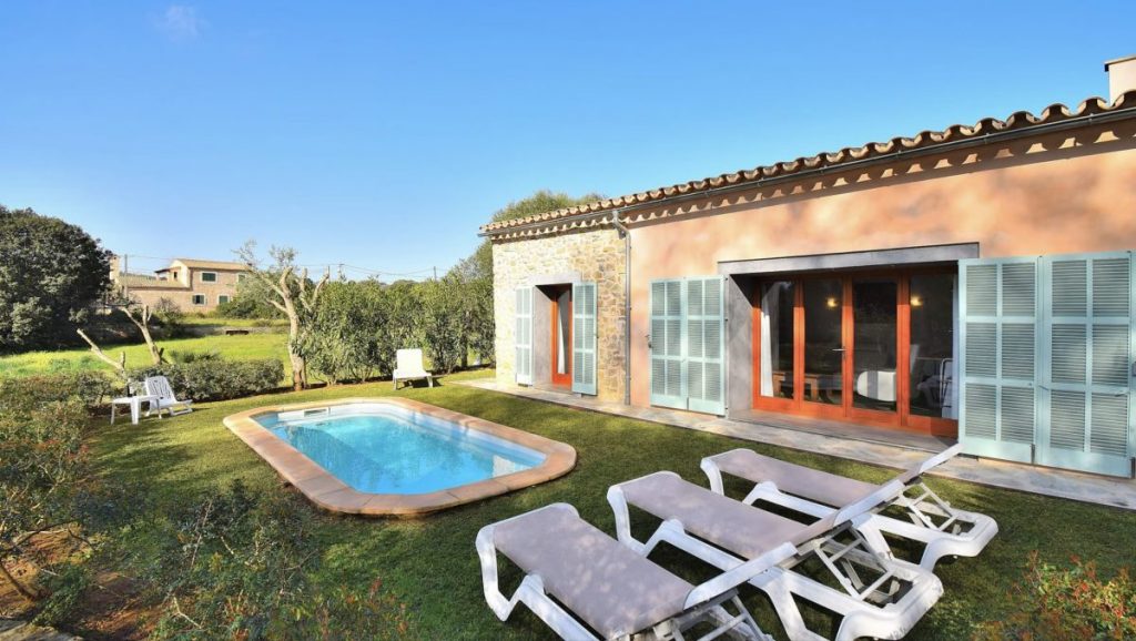 Villa Panares pool