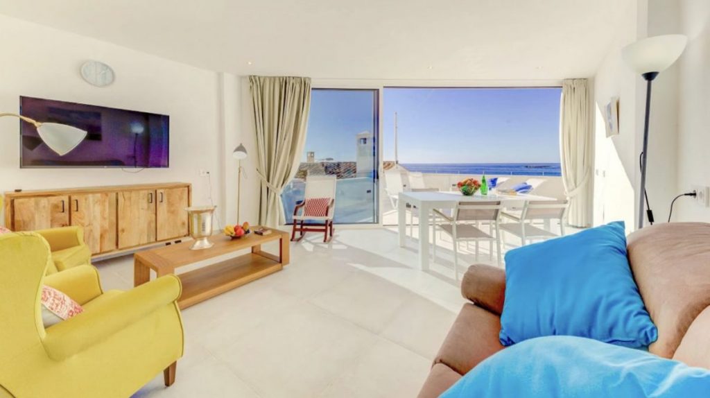 Villa Migjorn Cel living area
