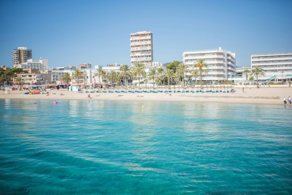 beach day in Majorca