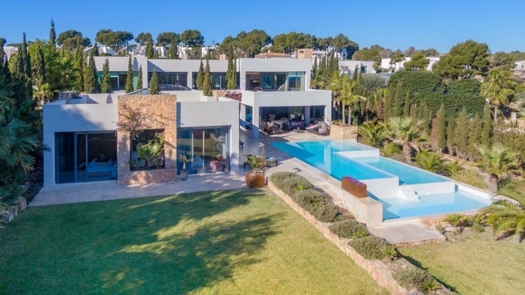 Villa Cristal - best seaside villas in mallorca