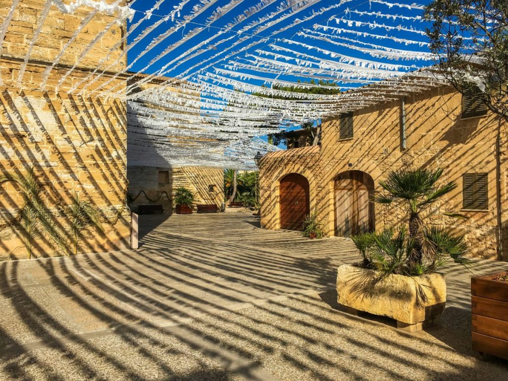 Alcudia Old Town Square