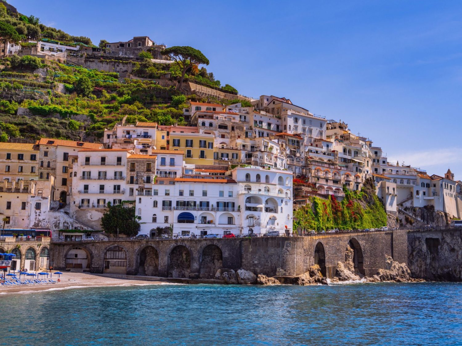 place in amalfi coast