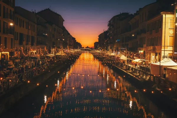 Christmas in Italy: festive lights in Milan