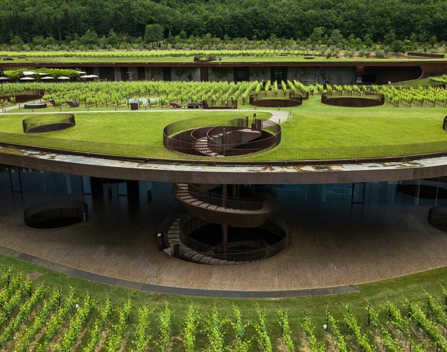 Antinori Chianti Classico - one of the best wineries in Tuscany