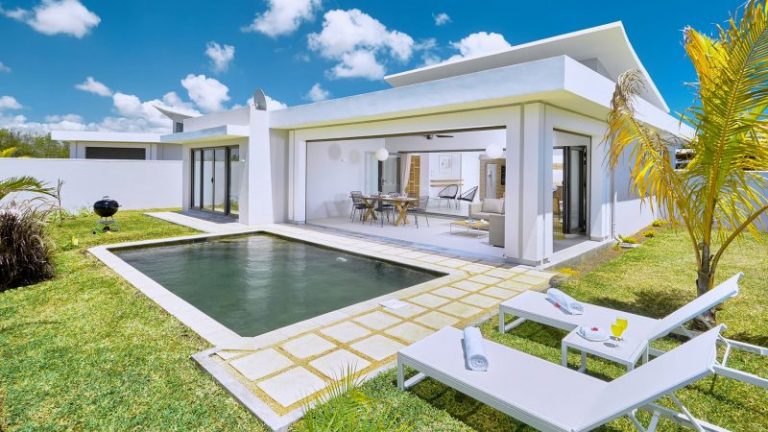 Villa Corail Bleu front view - where to stay after romantic things to do in Mauritius