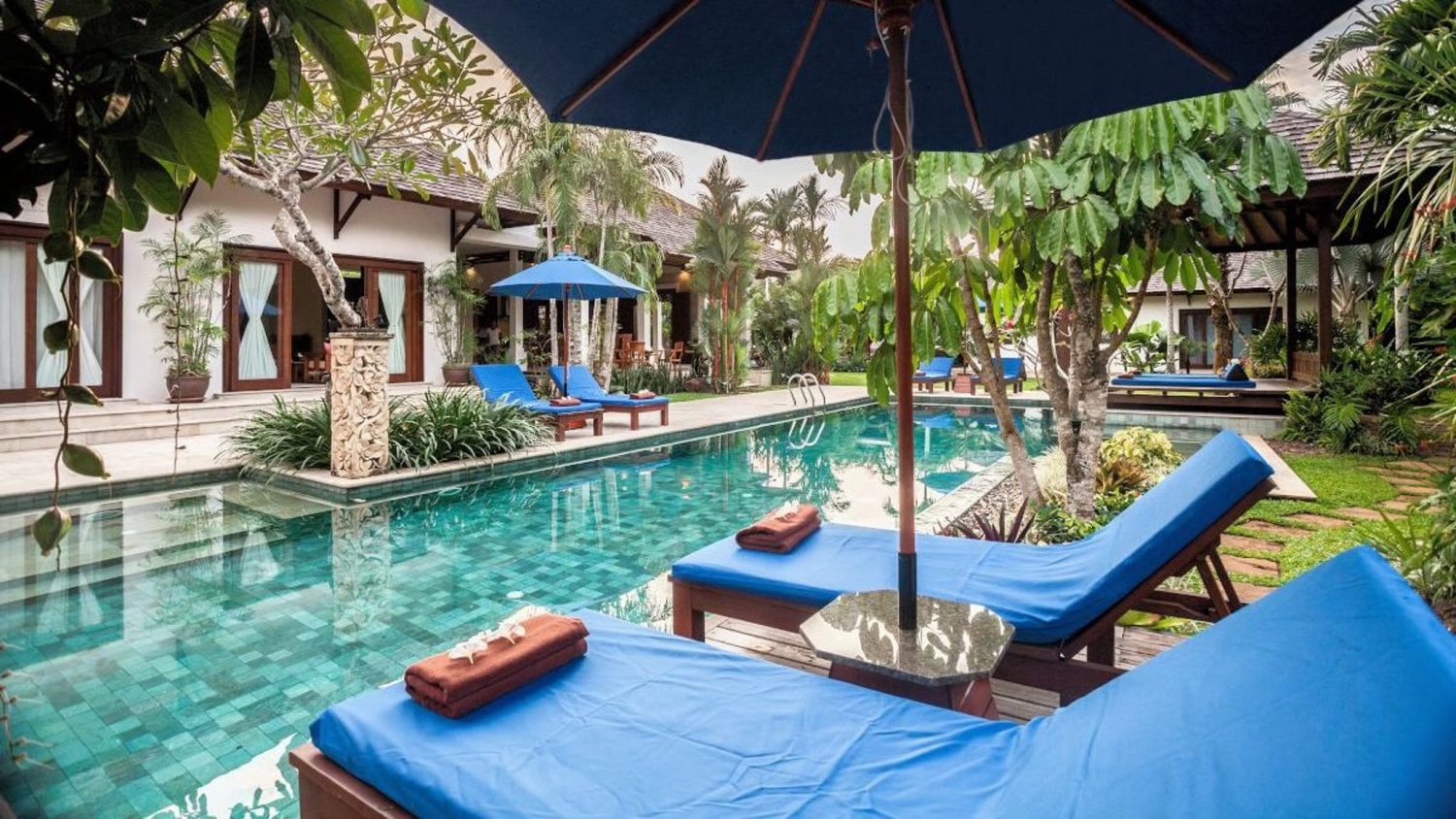 baan-pinya-pool-villa-area